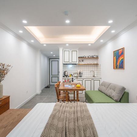 Location/Big Group/Private Villa With Pool And Kitchen Hanoi Eksteriør billede