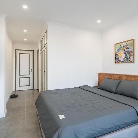 Location/Big Group/Private Villa With Pool And Kitchen Hanoi Eksteriør billede