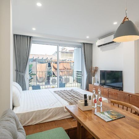 Location/Big Group/Private Villa With Pool And Kitchen Hanoi Eksteriør billede