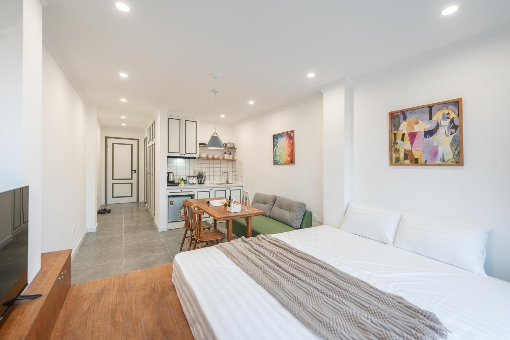 Location/Big Group/Private Villa With Pool And Kitchen Hanoi Eksteriør billede