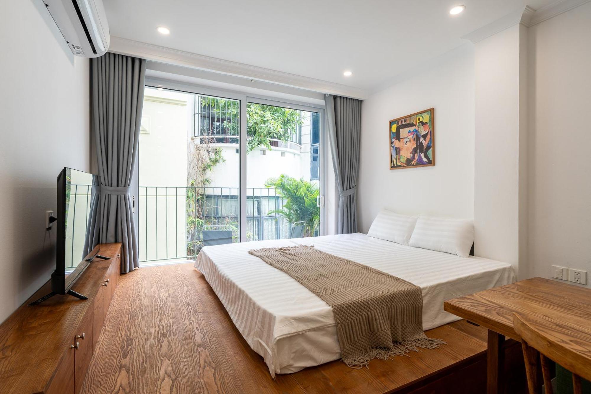 Location/Big Group/Private Villa With Pool And Kitchen Hanoi Eksteriør billede