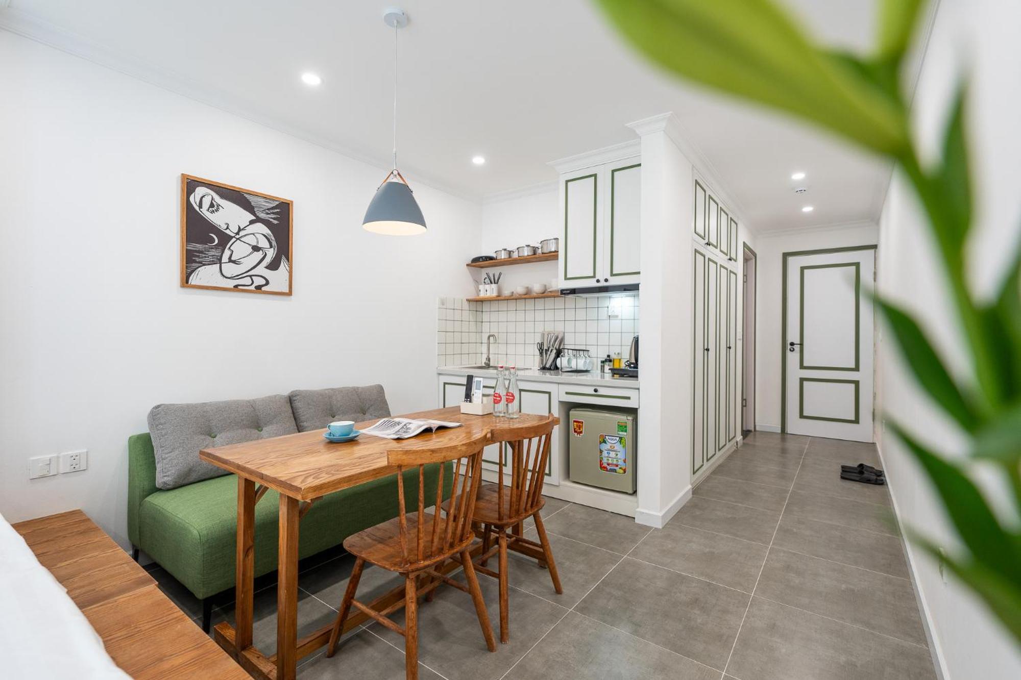 Location/Big Group/Private Villa With Pool And Kitchen Hanoi Eksteriør billede