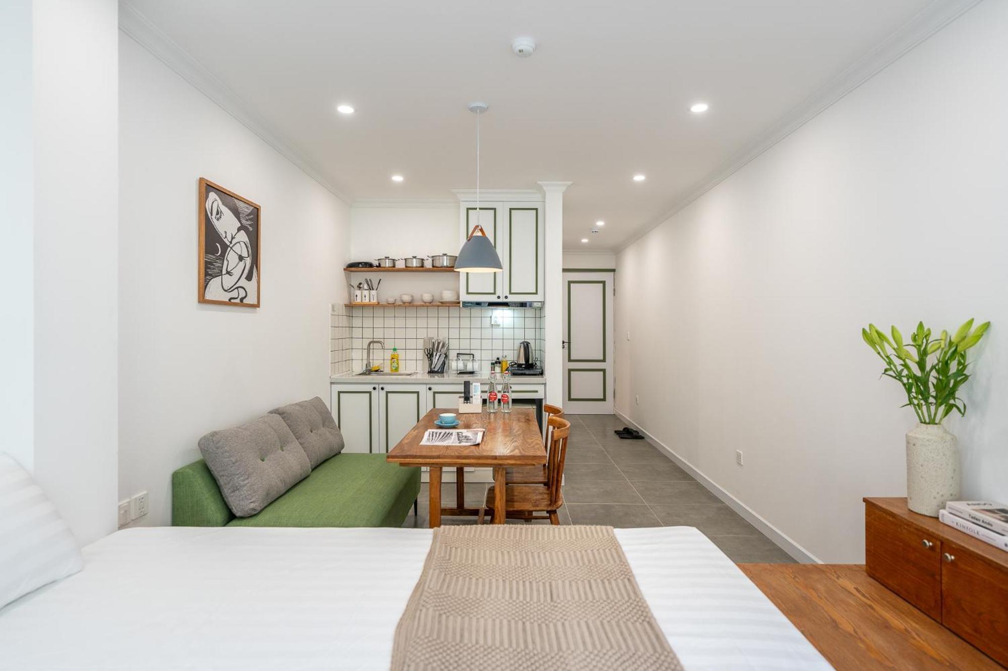 Location/Big Group/Private Villa With Pool And Kitchen Hanoi Eksteriør billede