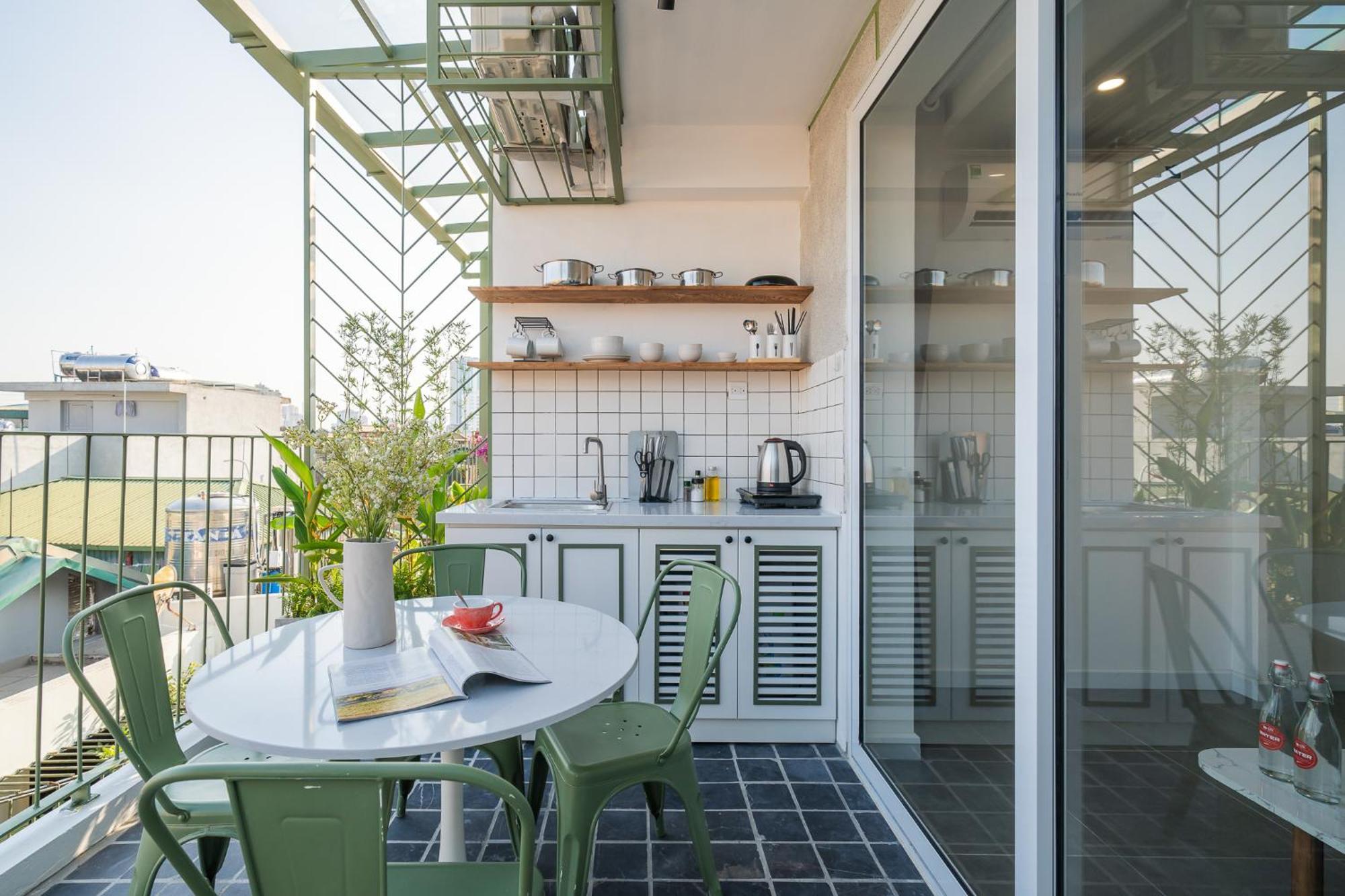 Location/Big Group/Private Villa With Pool And Kitchen Hanoi Eksteriør billede