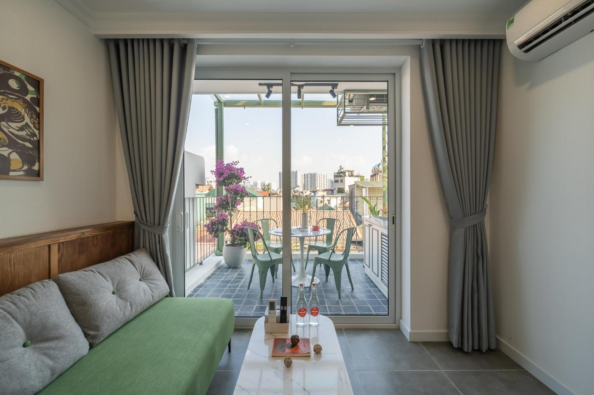 Location/Big Group/Private Villa With Pool And Kitchen Hanoi Eksteriør billede
