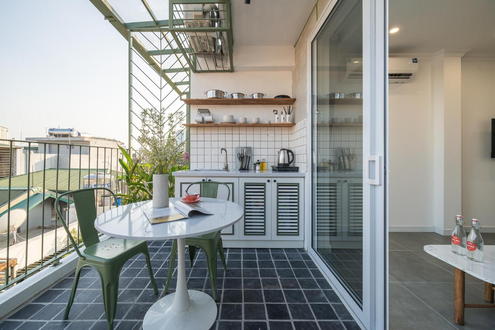 Location/Big Group/Private Villa With Pool And Kitchen Hanoi Eksteriør billede