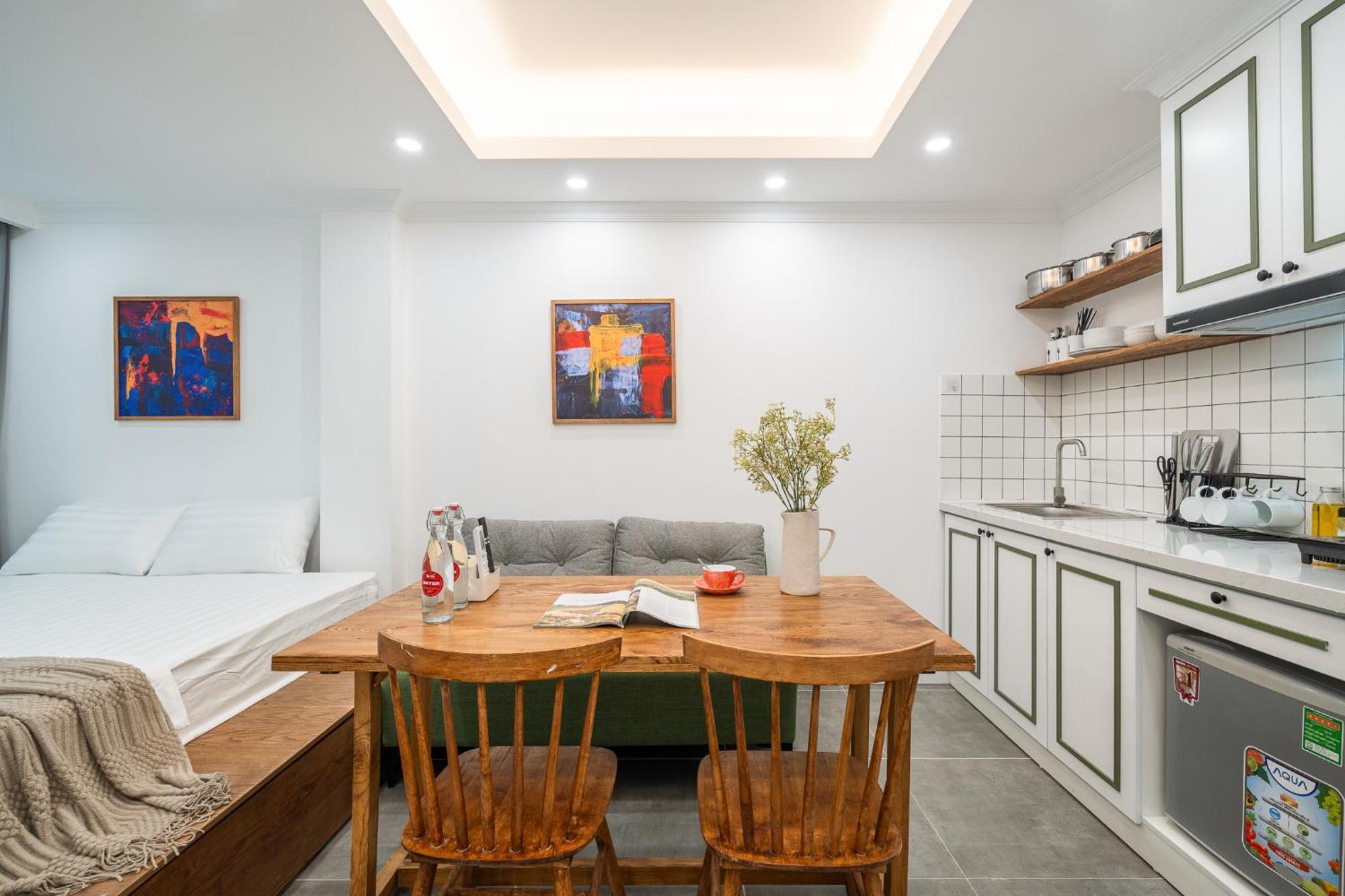 Location/Big Group/Private Villa With Pool And Kitchen Hanoi Eksteriør billede