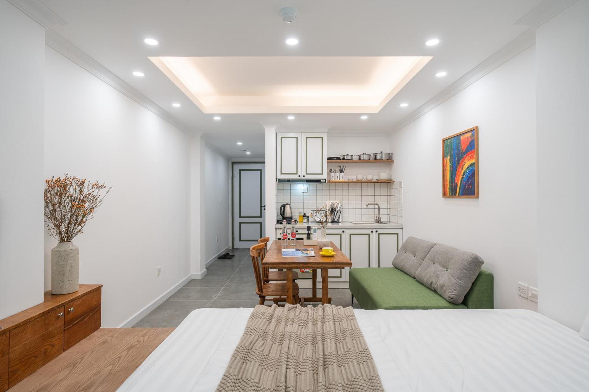 Location/Big Group/Private Villa With Pool And Kitchen Hanoi Eksteriør billede