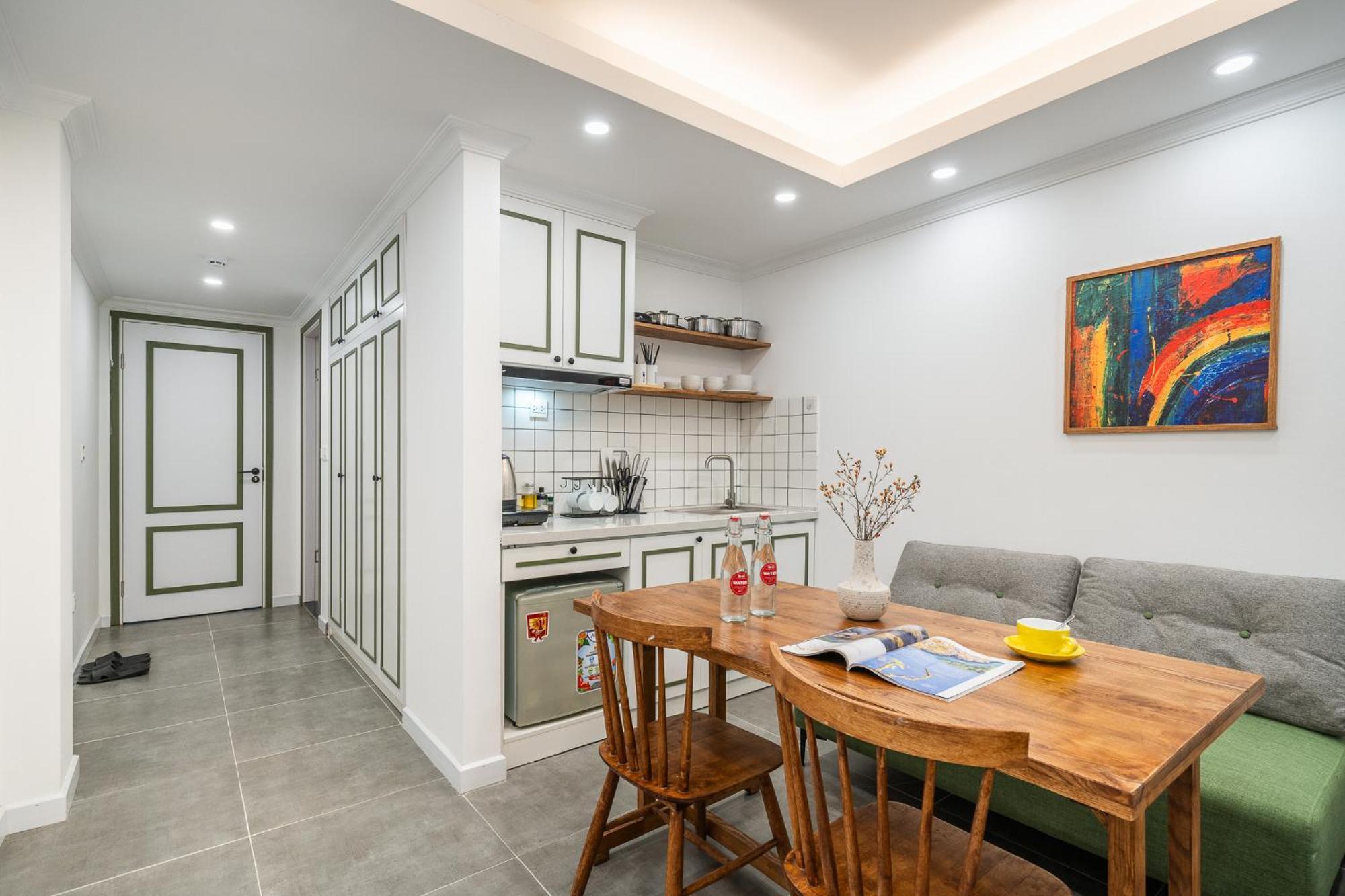 Location/Big Group/Private Villa With Pool And Kitchen Hanoi Eksteriør billede